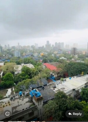 Master Bedroom in 1 BHK Apartment at Andheri East – for Sale