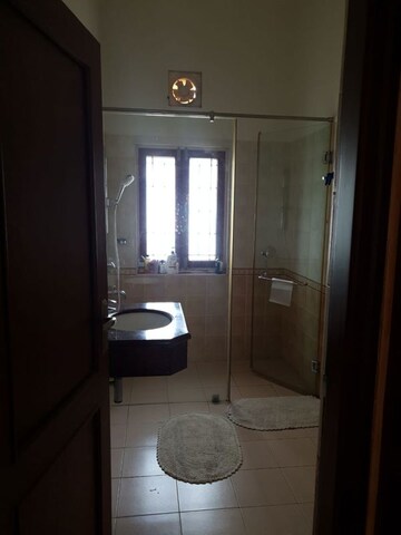 Bathroom in 4 BHK Villa at Adarsh Palm Retreat, Marathahalli Orr – for Sale