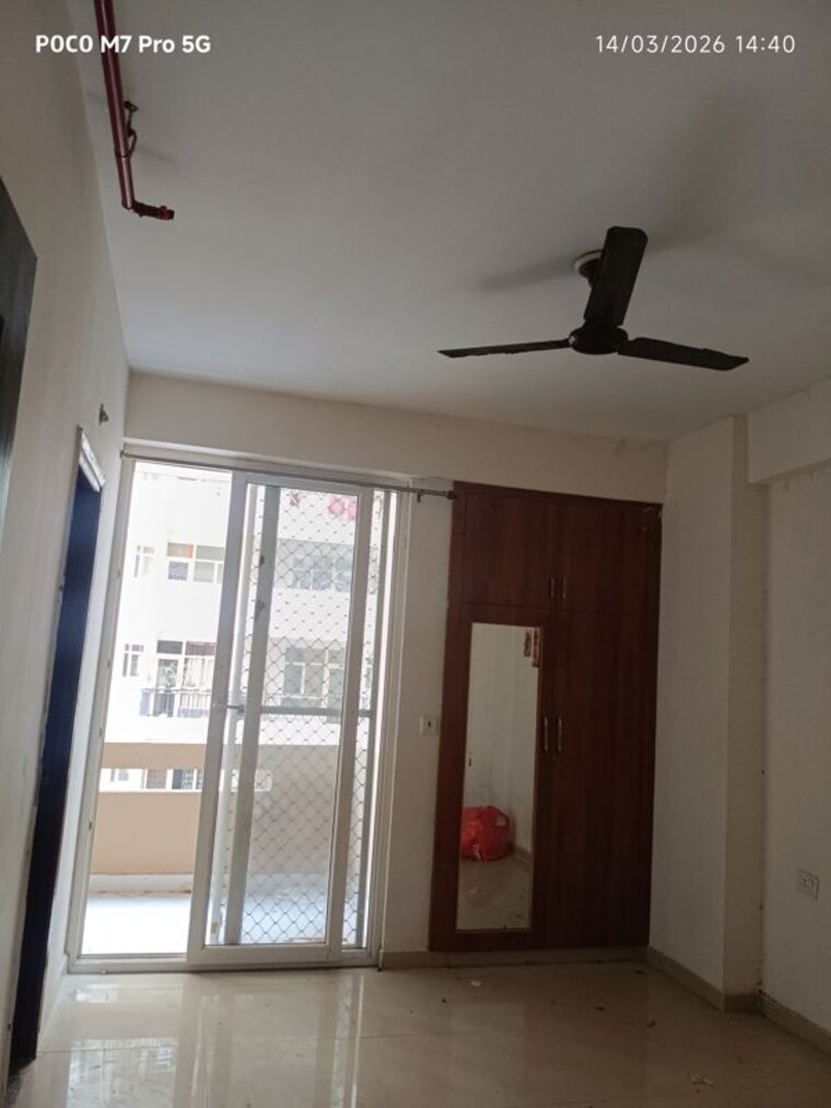 Room, gaur city 2 3 Bedroom 1536 Sq.Ft. Apartment In Gaur City 2 Greater Noida 10125429