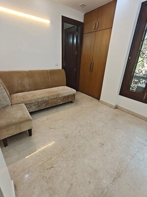 Bedroom in 3 BHK Builder Floor at Nizamuddin East – for Rent