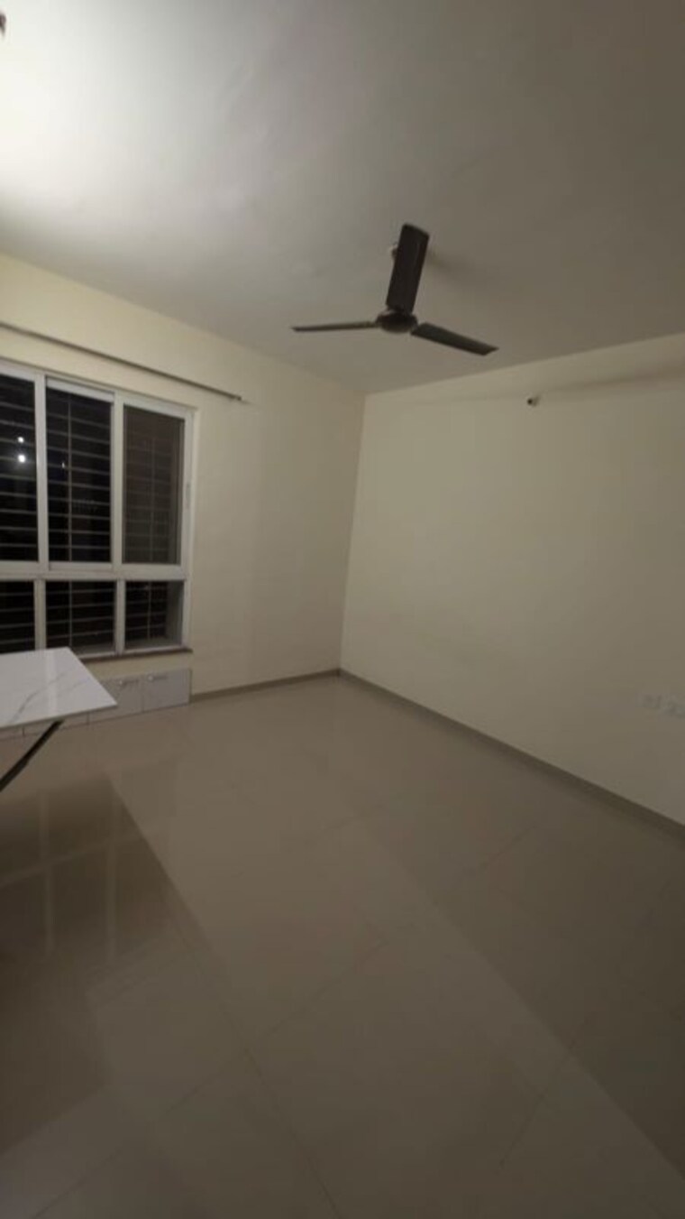 Room, owale 1 Bedroom 450 Sq.Ft. Apartment In Owale Thane 10125502