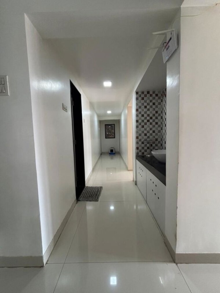 undefined, baner 4 Bedroom 2500 Sq.Ft. Apartment In Baner Pune 10125491