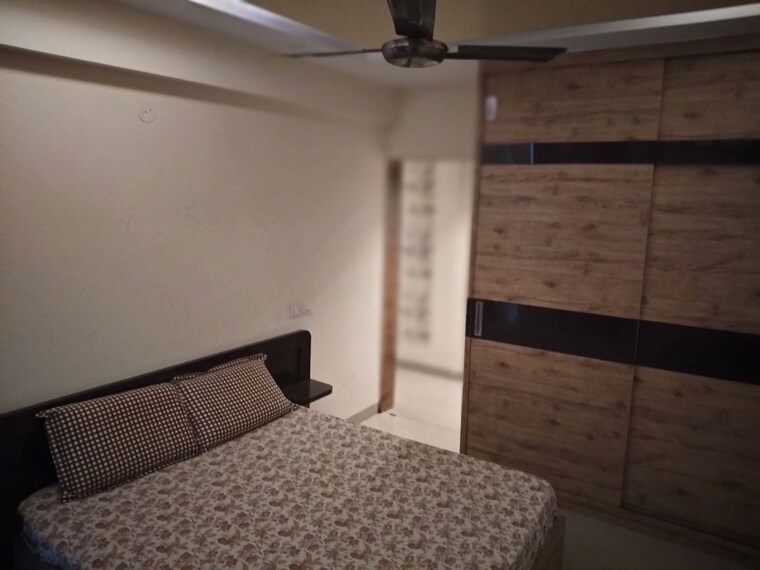Bedroom, puri-pratham 3 Bedroom 1400 Sq.Ft. Apartment In Sector 84 Faridabad 10125428