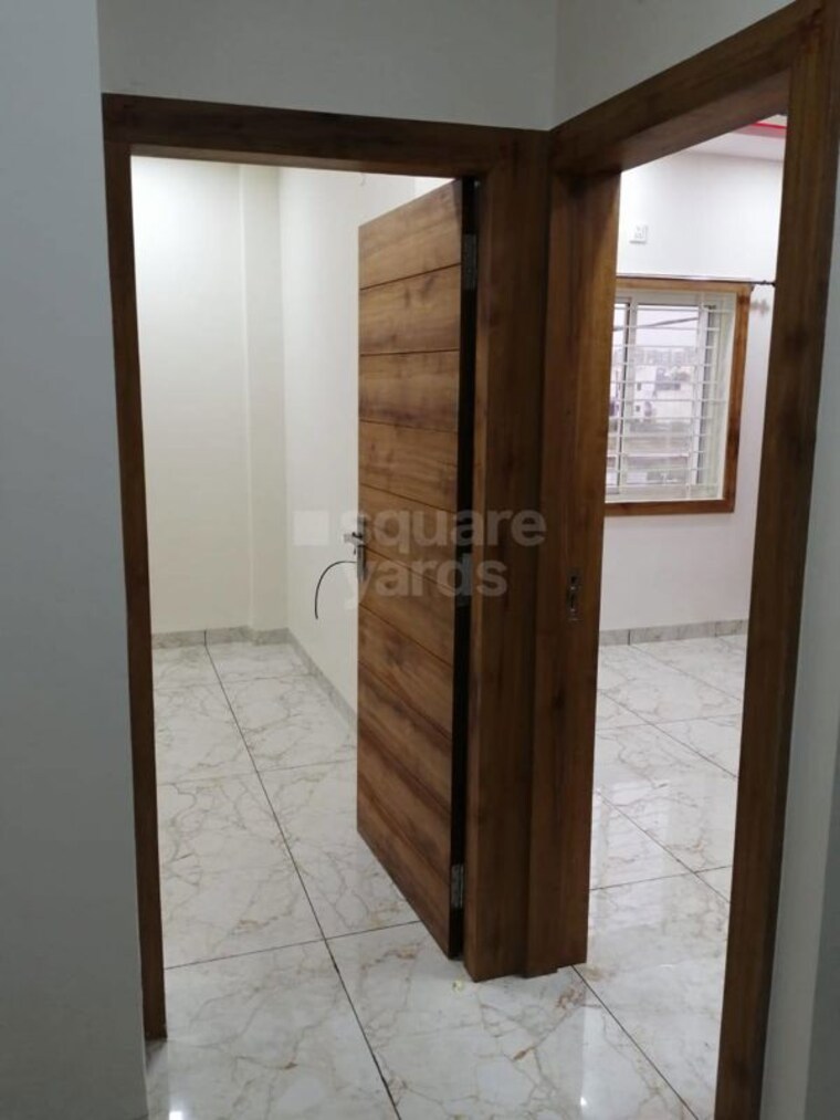 Room, kanadia road 3 Bedroom 3700 Sq.Ft. Independent House In Kanadia Road Indore 10125512