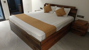 3 BHK Builder Floor For Rent in Greater Kailash I