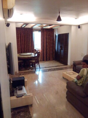 Living Room in 2 BHK Apartment at Gitanjali Apartmnet, Colaba – for Sale