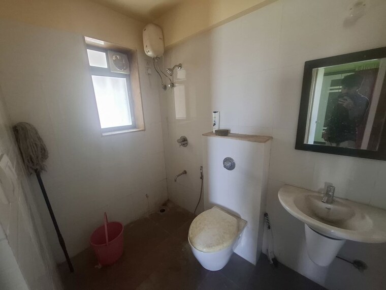 Bathroom, lodha-casa-bella 1.5 Bedroom 564 Sq.Ft. Apartment In Dombivli East Thane 9743751