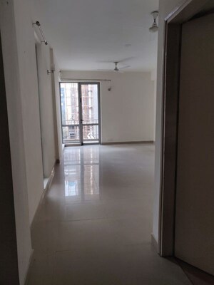 3 BHK Apartment For Rent in Pioneer Park Phase 1, Sector 61