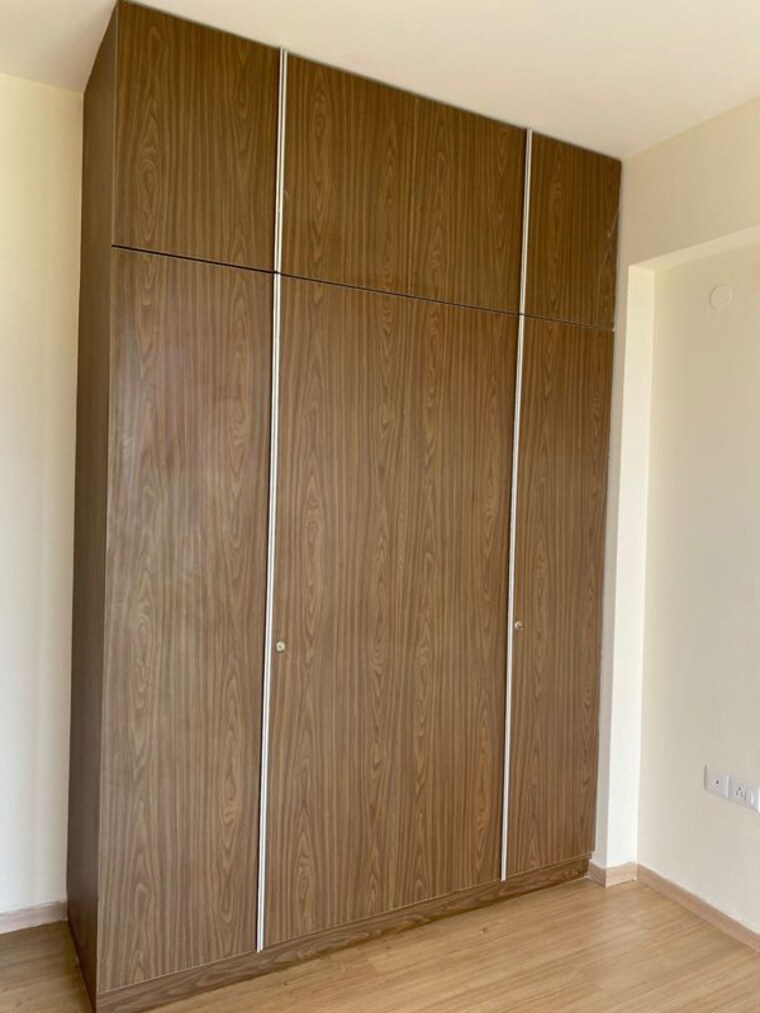 undefined, dlf-regal-gardens 4 Bedroom 2215 Sq.Ft. Apartment In Sector 90 Gurgaon 10126200