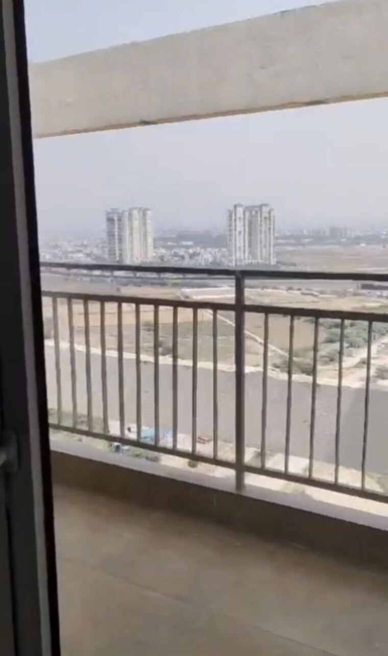 Balcony, shapoorji-pallonji-joyville-phase-3 3 Bedroom 1852 Sq.Ft. Apartment In Sector 102 Gurgaon 10126292