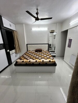 Bedroom in 2 BHK Apartment at Manpada – for Rent