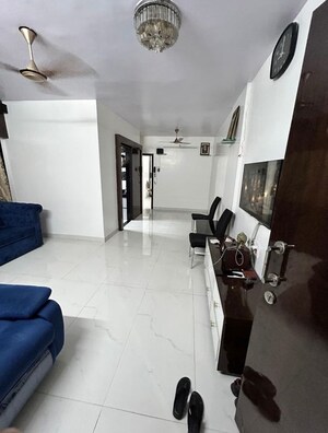 Master Bedroom in 2 BHK Apartment at Manpada – for Rent