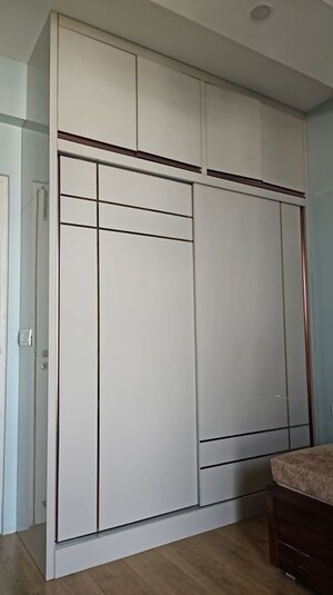 Building Lobby in 3 BHK Builder Floor at Emaar Imperial Gardens, Sector 102 – for Sale