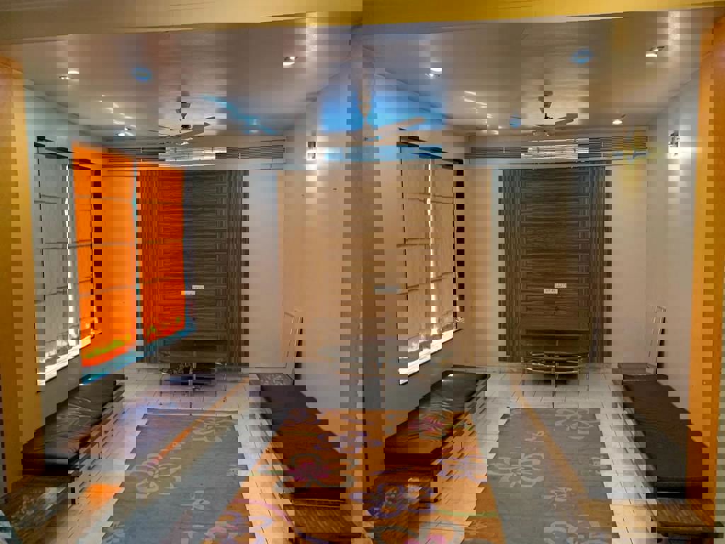 2 BHK 1050 Sq.Ft. Apartment in Swanashilp Apartment