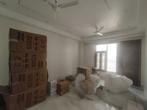 Living Room in 4 BHK Builder Floor at Sector 46 – for Rent