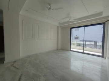 4 BHK Builder Floor For Rent in Sector 46