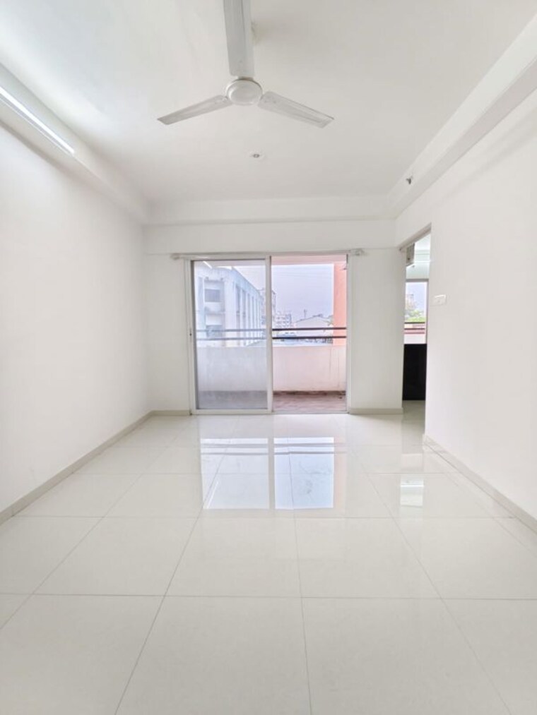 Room, sinhagad road 2 Bedroom 900 Sq.Ft. Apartment In Sinhagad Road Pune 10126559