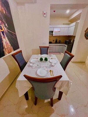 Master Bedroom in 3 BHK Apartment at Omaxe The Palace, Gomti Nagar – for Rent