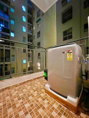 Bathroom in 3 BHK Apartment at Omaxe The Palace, Gomti Nagar – for Rent