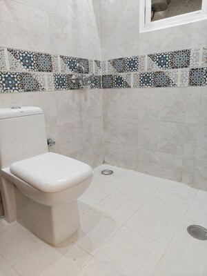 Bathroom in 2 BHK Apartment at Signature Global Prime, Sector 63a – for Rent