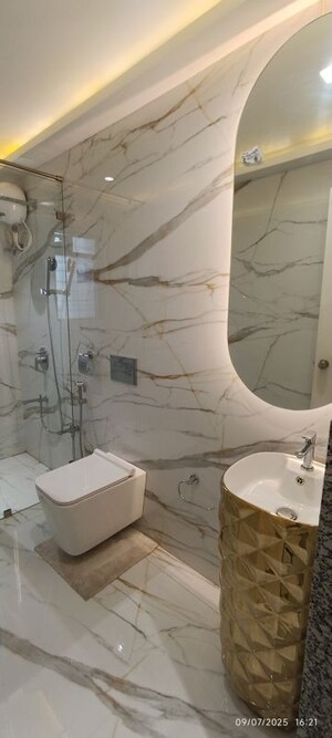 Bathroom in 5 BHK Villa at Nerul – for Sale