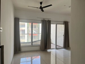 Room in 2 BHK Apartment at Kiran Shubharambh, Baner – for Rent