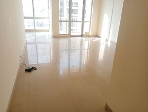 Bathroom in 3.5 BHK Apartment at JMD Gardens, Sector 33 – for Rent