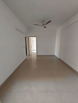 Room in 2 BHK Apartment at Adani Aangan, Sector 89a – for Rent