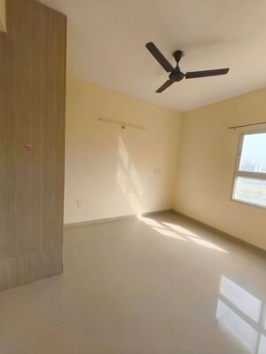 Room in 2 BHK Apartment at Adani Aangan, Sector 89a – for Rent