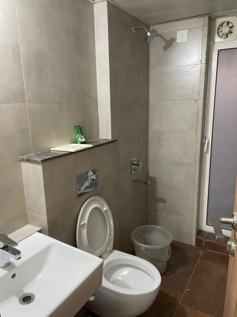 Bathroom, sd-siennaa-wing-c 2 Bedroom 744 Sq.Ft. Apartment In Kandivali East Mumbai 10127087
