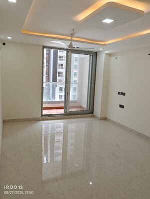 Room in 2 BHK Apartment at New Mhada Colony, Powai – for Rent