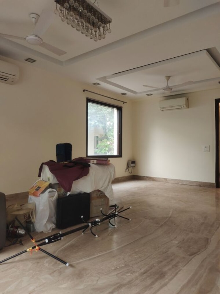 Master Bedroom, saket 4 Bedroom 2700 Sq.Ft. Builder Floor In Saket Delhi 10127115