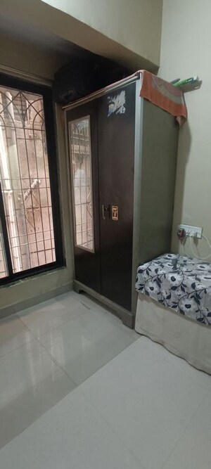 Bedroom in 1 BHK Apartment at Nerul – for Rent