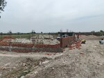 100 Sq.Yd. Plot in Lakhnawali