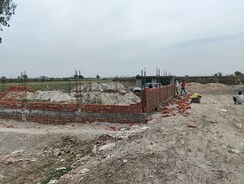 Plot For Sale in Lakhnawali