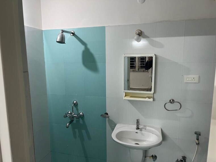 Bathroom, miyapur 3 Bedroom 1600 Sq.Ft. Apartment In Miyapur Hyderabad 10127329