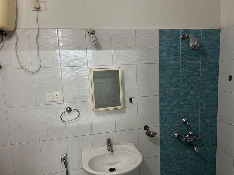 Bathroom, miyapur 3 Bedroom 1600 Sq.Ft. Apartment In Miyapur Hyderabad 10127329