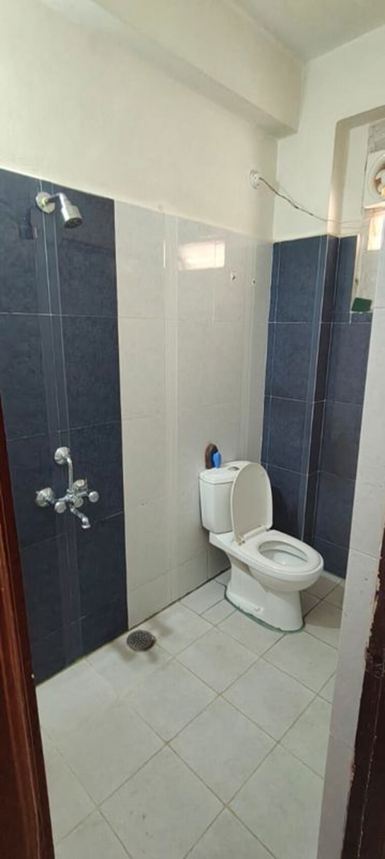 Bathroom, sk-residency-kondapur 2 Bedroom 1235 Sq.Ft. Apartment In Kondapur Hyderabad 9983389