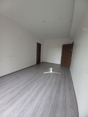 Room in 3 BHK Apartment at Pride Platinum, Baner – for Rent