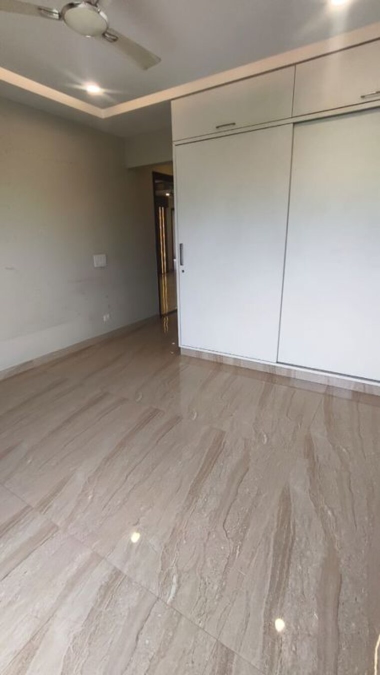Room, ansal-plaza-sector-23 2 Bedroom 1000 Sq.Ft. Builder Floor In Sector 23 Gurgaon 10127446
