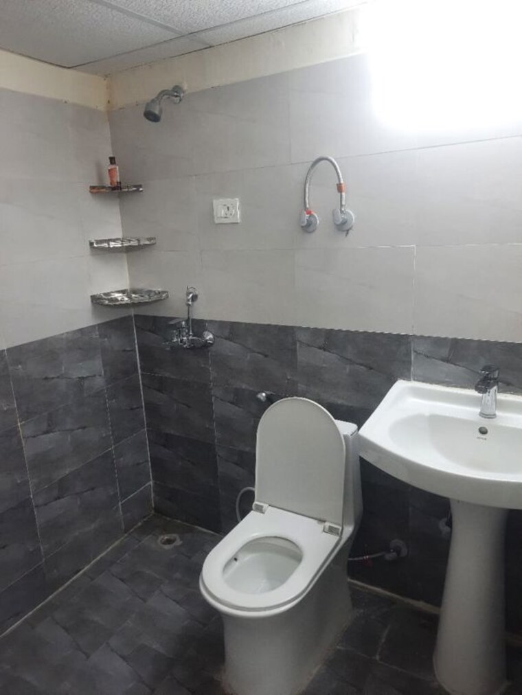 Bathroom, aba-coco-county 3 Bedroom 1152 Sq.Ft. Apartment In Sector 10 Greater Noida Greater Noida 10127444