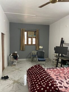 Pg For Rent in Gomti Nagar