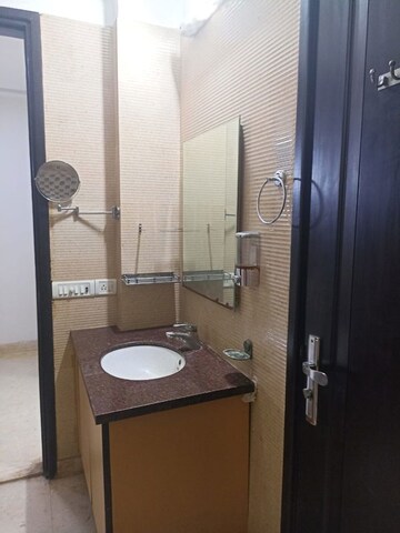 Bathroom in 3 BHK Builder Floor at Anand Vihar – for Rent