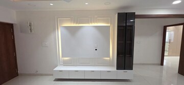 3 BHK Apartment For Rent in Lakshmi Cadillac, Kondapur