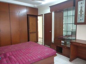 Bedroom in 3 BHK Apartment at Sumer Saraswati, Gamdevi – for Rent