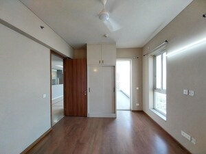 Room in 3 BHK Apartment at Emaar Digi Homes, Sector 62 – for Rent