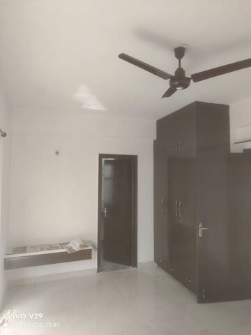 Room in 2 BHK Apartment at BPTP Freedom Park Life, Sector 57 – for Sale