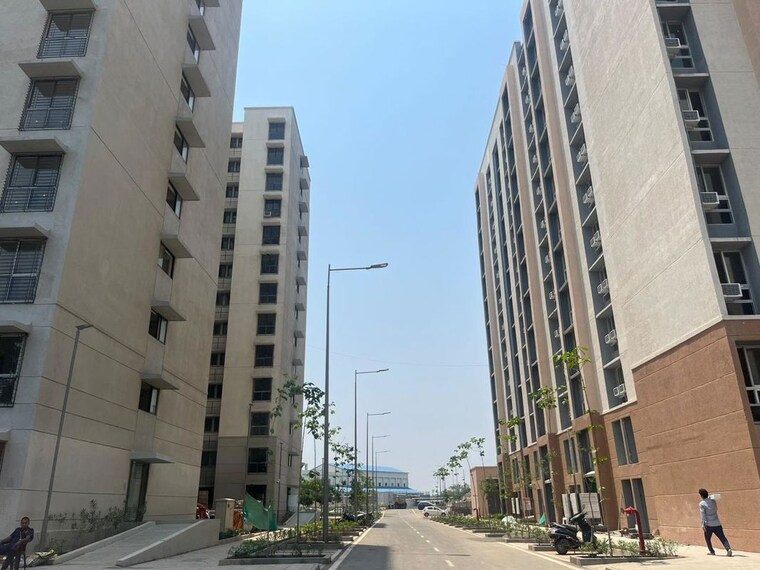 Exterior View, lodha-crown-taloja-quality-homes 2 Bedroom 440 Sq.Ft. Apartment In Dombivli East Thane 10128315