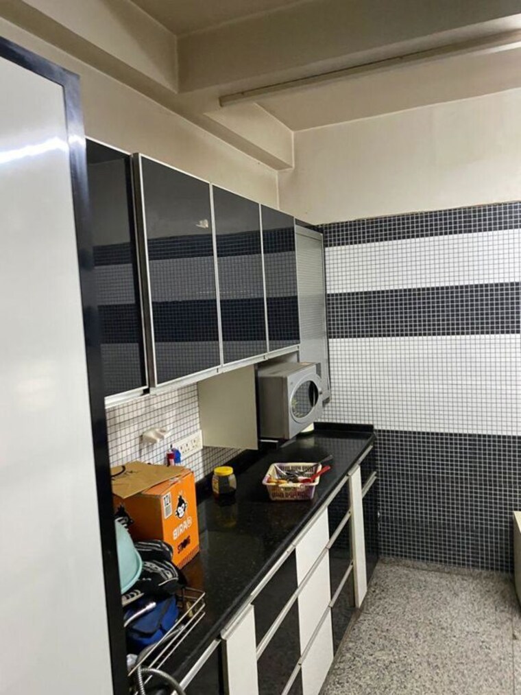 Kitchen, dlf-imperial-residences 3 Bedroom 2500 Sq.Ft. Builder Floor In Dlf Phase I Gurgaon 10128375