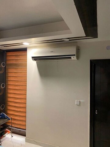 Kitchen in 3 BHK Builder Floor at DLF Imperial Residences, Dlf Phase I – for Rent